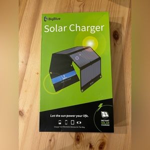 Bigblue solar charger 28watts